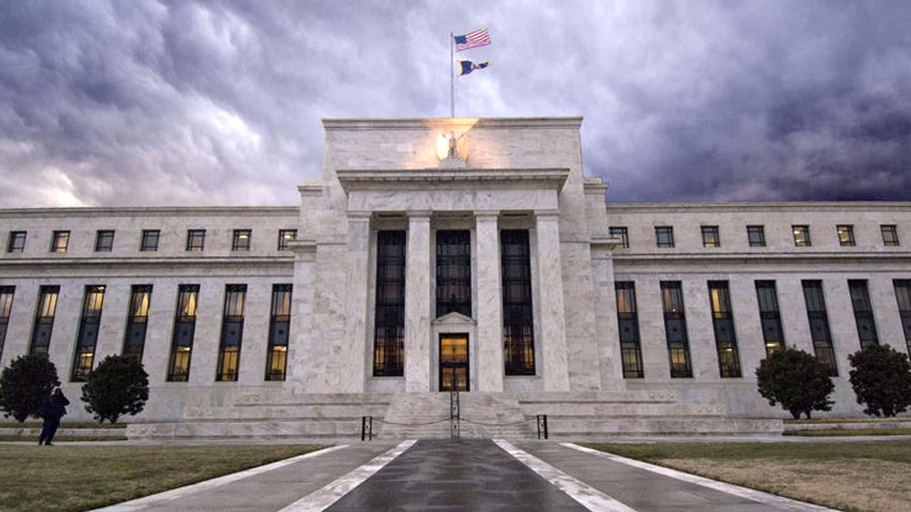 an-explaination-of-the-federal-reserve-in-less-than-3-minutes-common